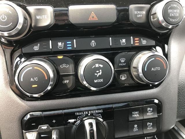 2022 RAM 1500 Laramie 4x4 Crew Cab 5'7" Box