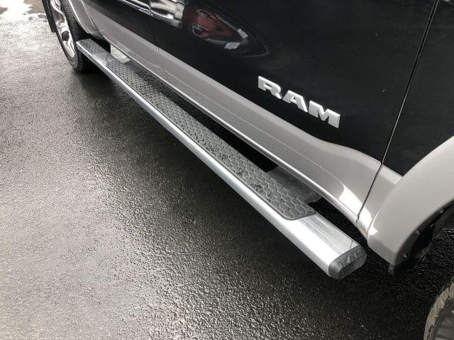 2019 RAM 1500 Laramie 4x4 Crew Cab 5'7" Box