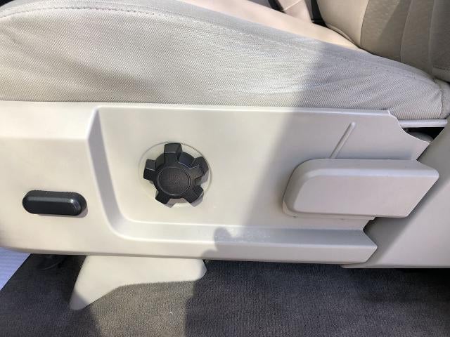 2012 Ford Expedition EL 4WD 4dr XL