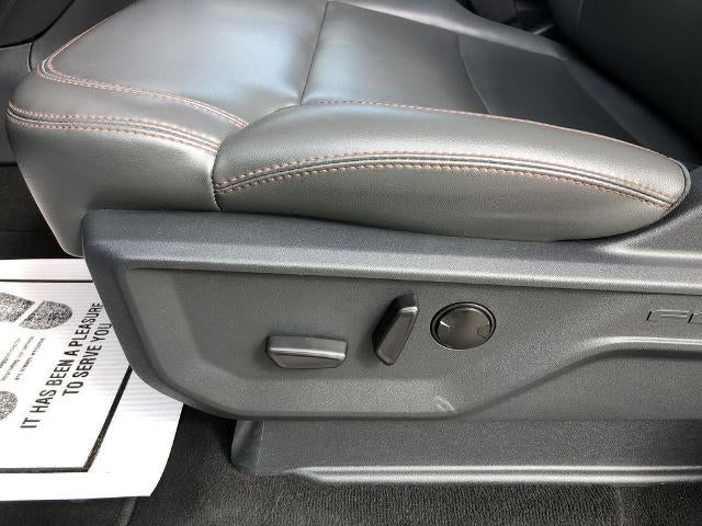 2025 Ford Expedition Max Active 4x4