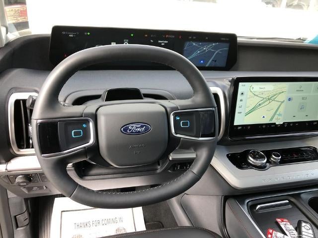 2025 Ford Expedition Max Active 4x4
