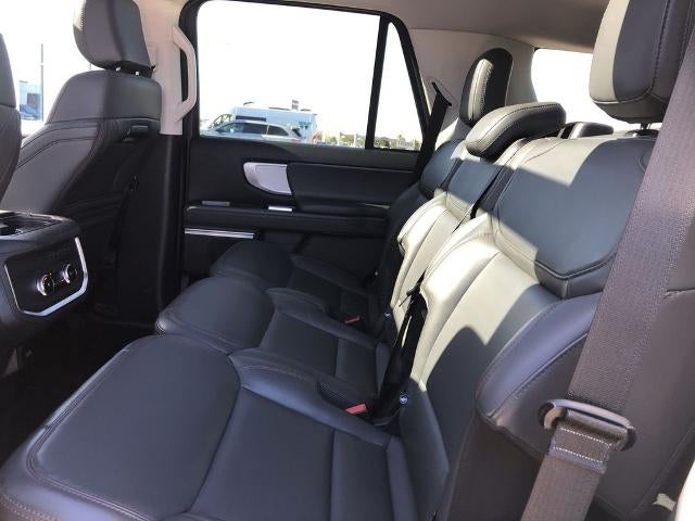 2025 Ford Expedition Active 4x4
