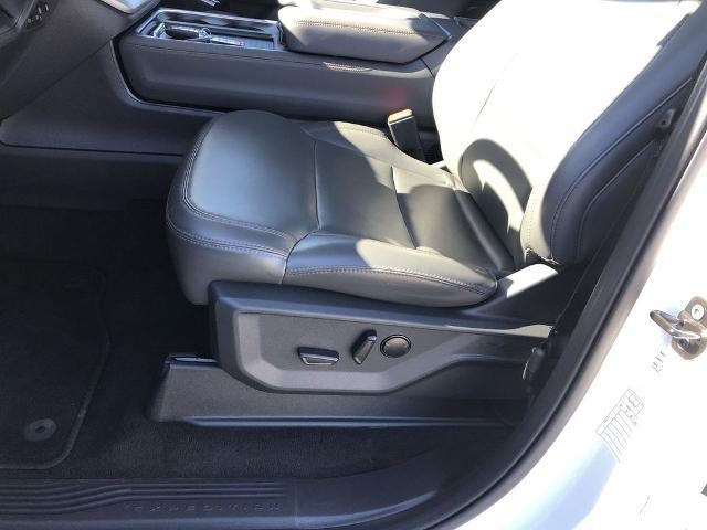 2025 Ford Expedition Active 4x4