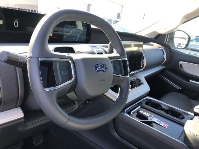 2025 Ford Expedition Active 4x4