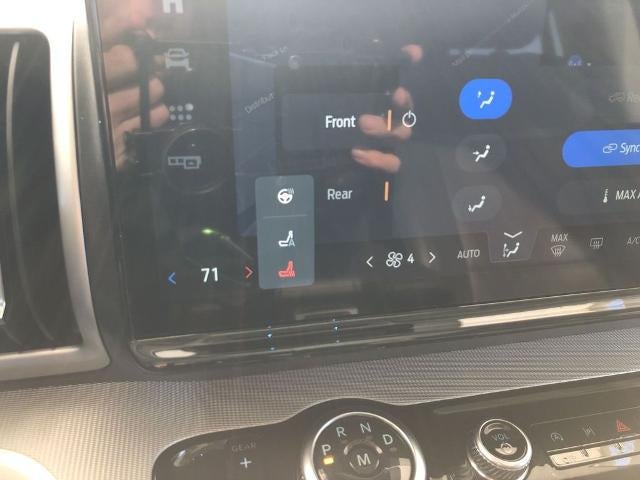 2025 Ford Expedition Active 4x4