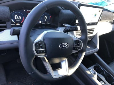 2026 Ford Explorer Active w/200A Pkg 4WD