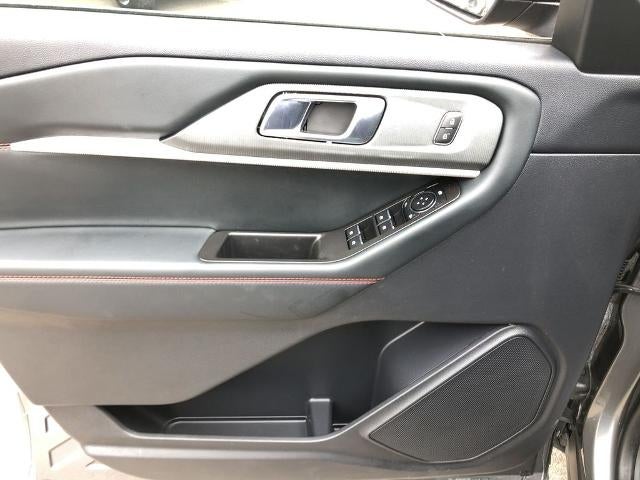2025 Ford Explorer ST-Line 4WD