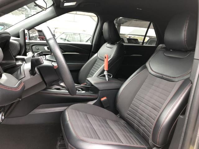 2025 Ford Explorer ST-Line 4WD
