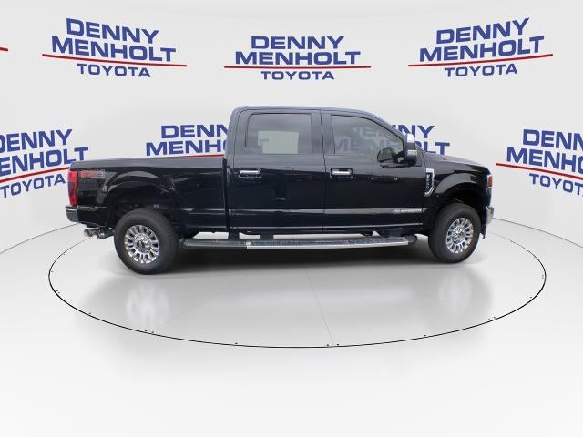 2022 Ford Super Duty F-250 SRW LARIAT 4WD Crew Cab 6.75' Box