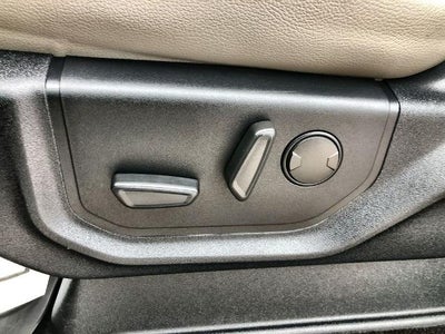 2020 Ford F-150 LARIAT 4WD SuperCrew 5.5' Box