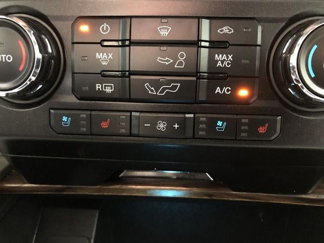 2020 Ford F-150 LARIAT 4WD SuperCrew 5.5' Box