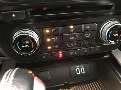 2016 Ford F-150 4WD SuperCrew 5-1/2 Ft Box Platinum