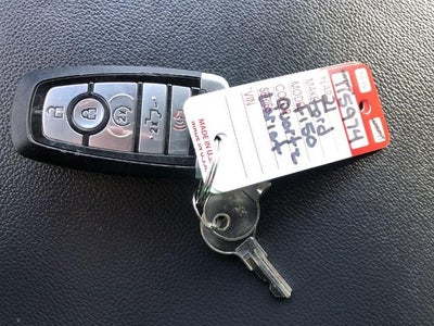 2021 Ford F-150 LARIAT 4WD SuperCrew 5.5' Box