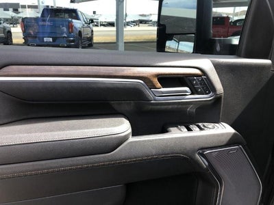 2024 Chevrolet Silverado 3500 HD Crew Cab Standard Box 4-Wheel Drive High Country