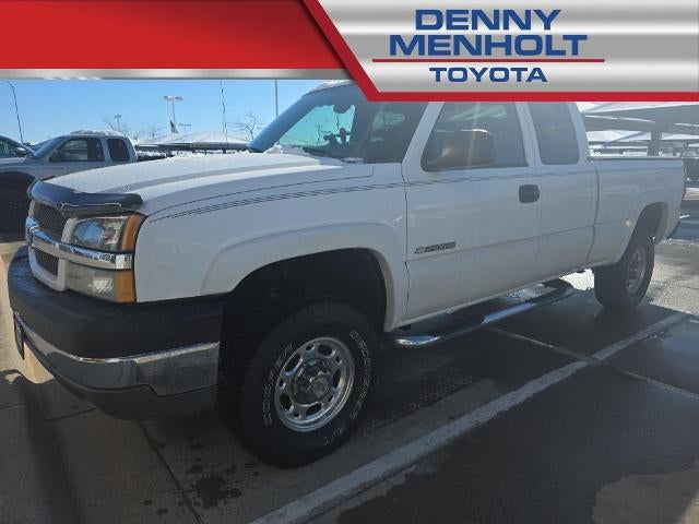 2004 Chevrolet Silverado 2500 HD LS