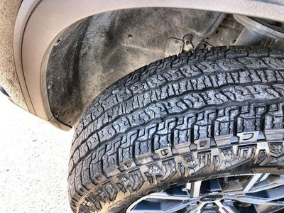 2025 GMC Acadia AWD AT4