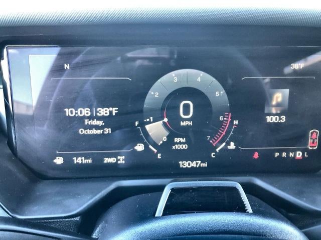 2025 GMC Acadia AWD AT4