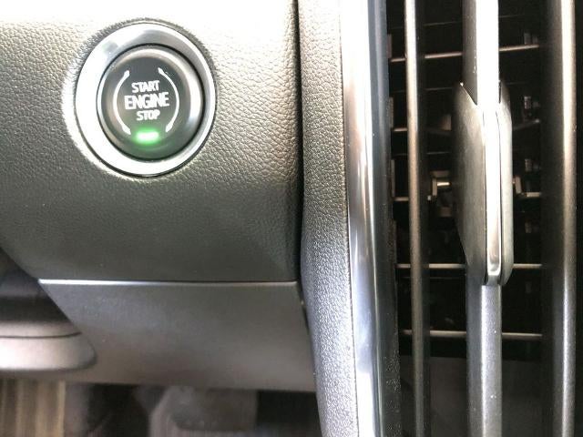 2025 GMC Acadia AWD AT4