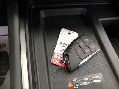 2025 GMC Acadia AWD AT4