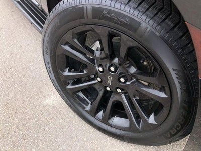 2023 GMC Yukon XL 4WD 4dr SLT