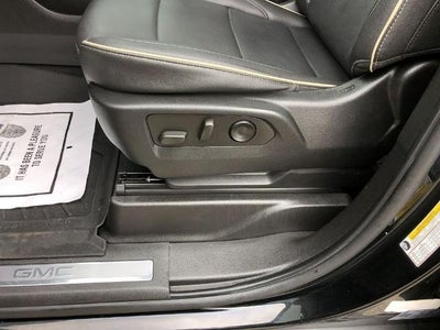 2023 GMC Yukon XL 4WD 4dr SLT