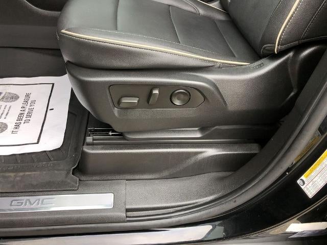 2023 GMC Yukon XL 4WD 4dr SLT