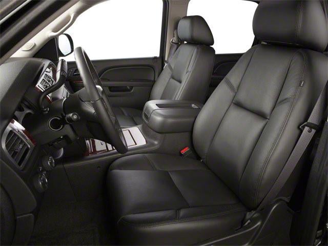 2011 Chevrolet Suburban 4WD 1500 LT