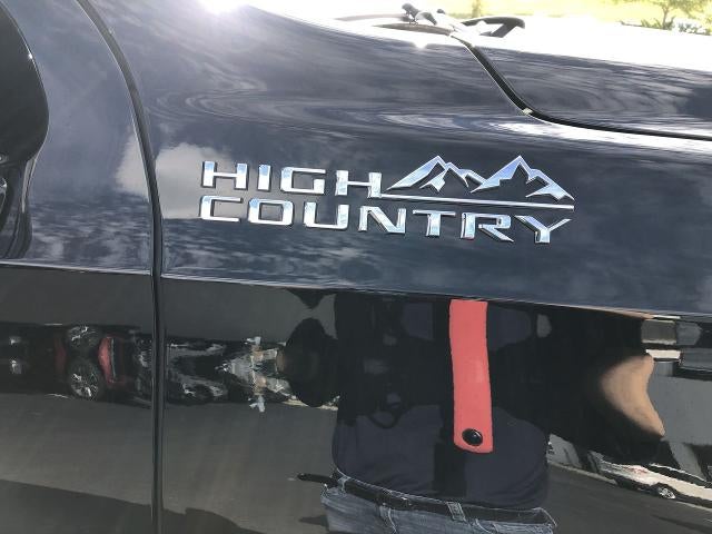 2024 Chevrolet Tahoe 4WD High Country