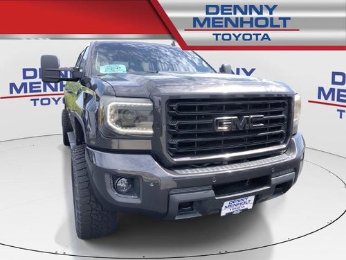 2015 GMC Sierra 2500 HD Crew Cab Standard Box 4-Wheel Drive Denali