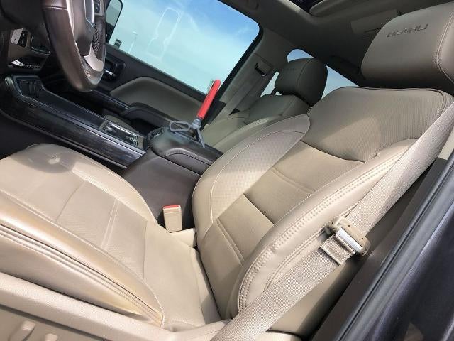 2015 GMC Sierra 2500 HD Crew Cab Standard Box 4-Wheel Drive Denali
