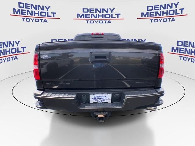2015 GMC Sierra 2500 HD Crew Cab Standard Box 4-Wheel Drive Denali