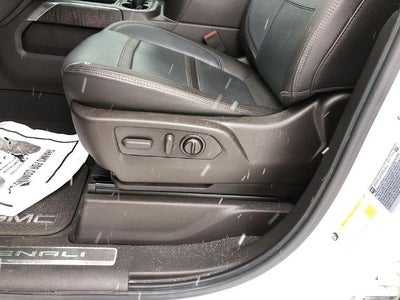 2022 GMC Sierra 2500 HD Crew Cab Standard Box 4-Wheel Drive Denali