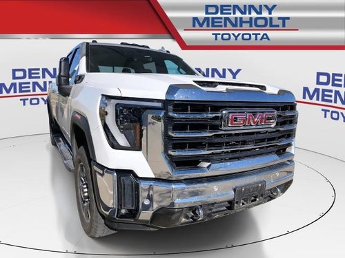 2026 GMC Sierra 3500HD Crew Cab Standard Box 4-Wheel Drive SLT