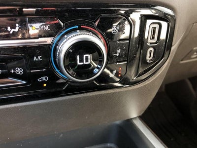 2026 GMC Sierra 3500HD Crew Cab Standard Box 4-Wheel Drive SLT