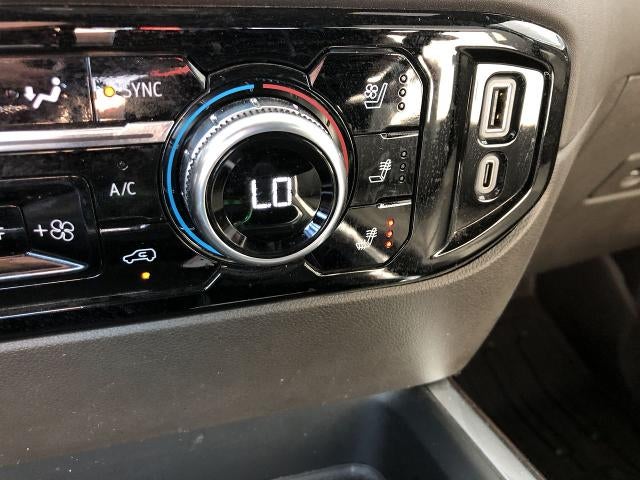 2026 GMC Sierra 3500HD Crew Cab Standard Box 4-Wheel Drive SLT