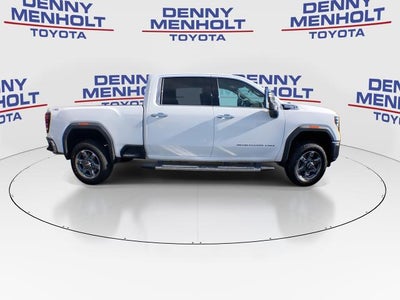 2026 GMC Sierra 3500HD Crew Cab Standard Box 4-Wheel Drive SLT