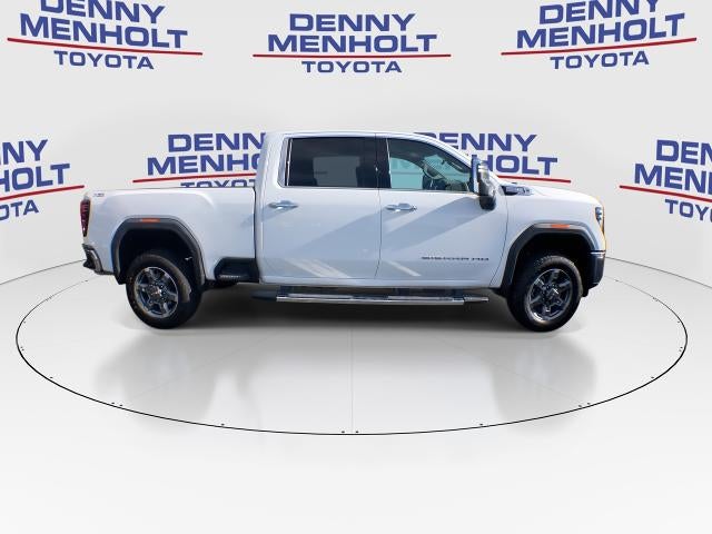 2026 GMC Sierra 3500HD Crew Cab Standard Box 4-Wheel Drive SLT