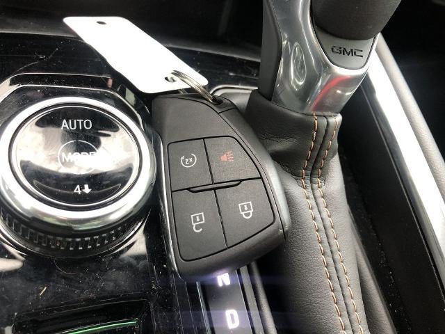 2024 GMC Canyon Crew Cab Short Box 4-Wheel Drive AT4