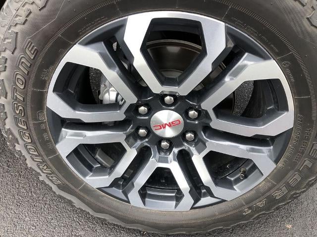2024 GMC Canyon Crew Cab Short Box 4-Wheel Drive AT4