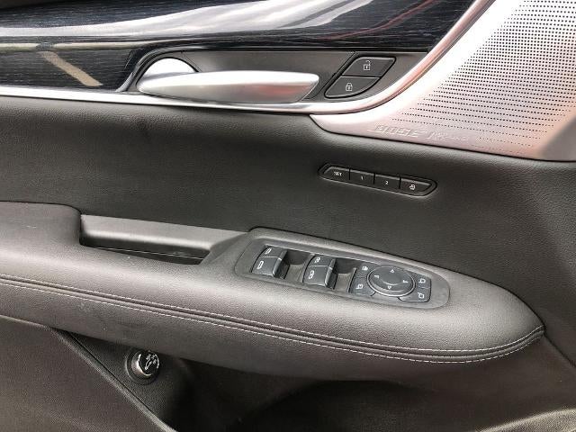 2024 Cadillac XT5 AWD 4dr Premium Luxury