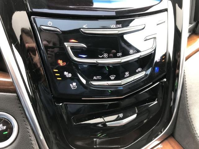 2019 Cadillac Escalade 4WD Premium Luxury