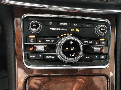 2017 Lincoln Continental Select FWD