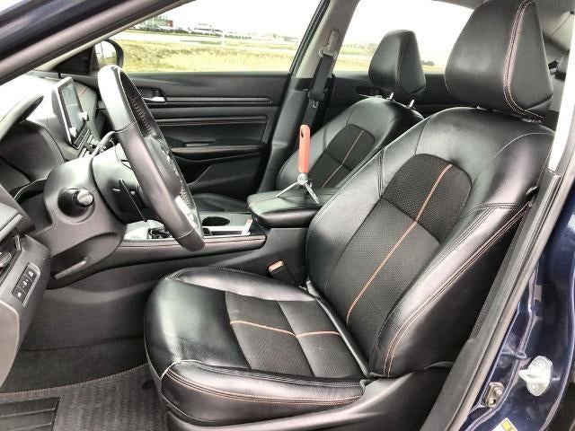 2022 Nissan Altima 2.5 SR Sedan