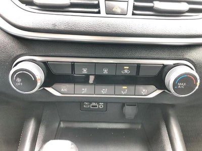 2022 Nissan Altima 2.5 SR Sedan
