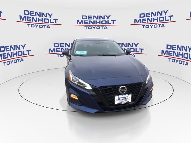 2022 Nissan Altima 2.5 SR Sedan