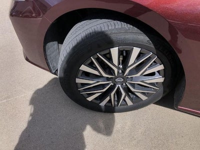 2024 Nissan Altima 2.5 SV Sedan