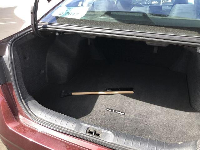 2024 Nissan Altima 2.5 SV Sedan