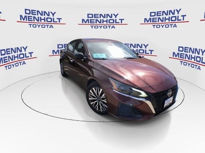 2024 Nissan Altima 2.5 SV Sedan