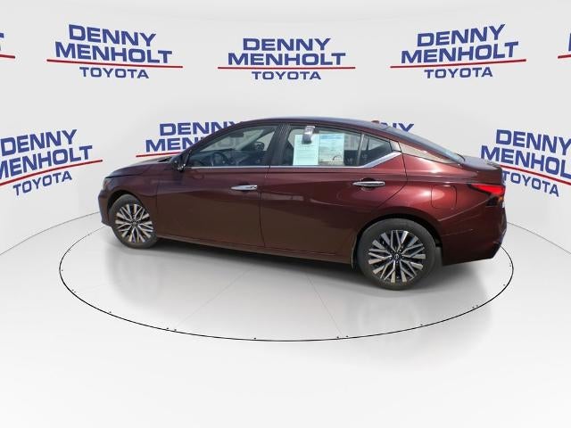 2024 Nissan Altima 2.5 SV Sedan