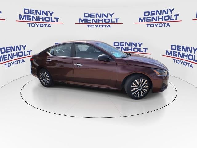 2024 Nissan Altima 2.5 SV Sedan